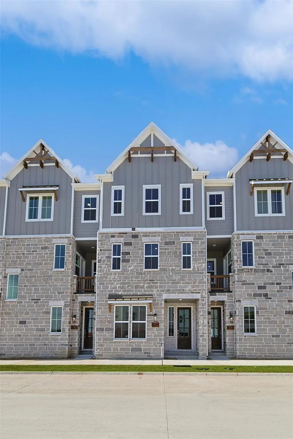 809 Concan Drive, Plano