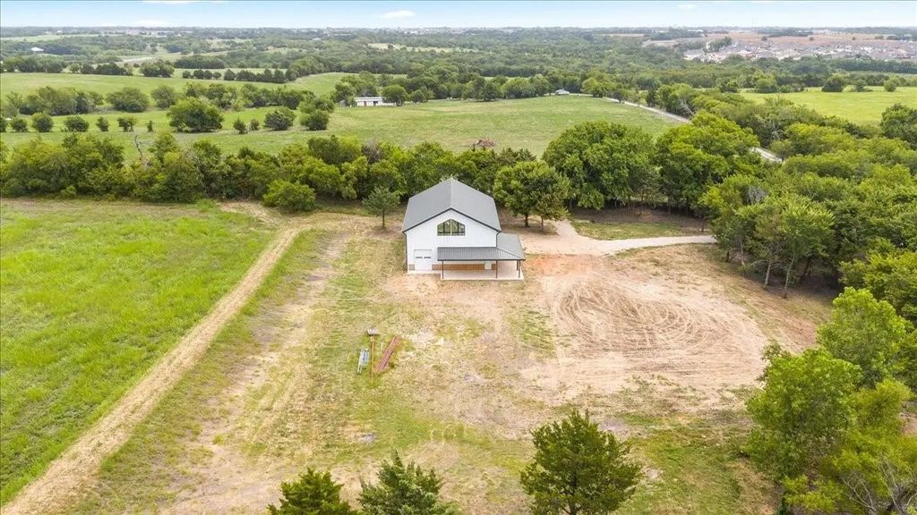 250 Willow Lane, Van Alstyne
