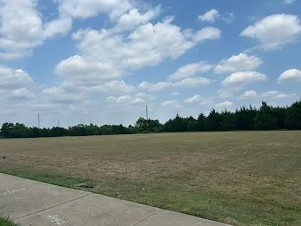 123 Parks Drive, DeSoto