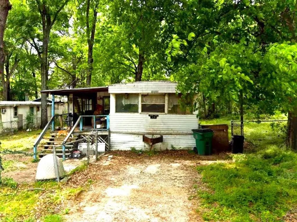 163 Seminole Loop, Mabank