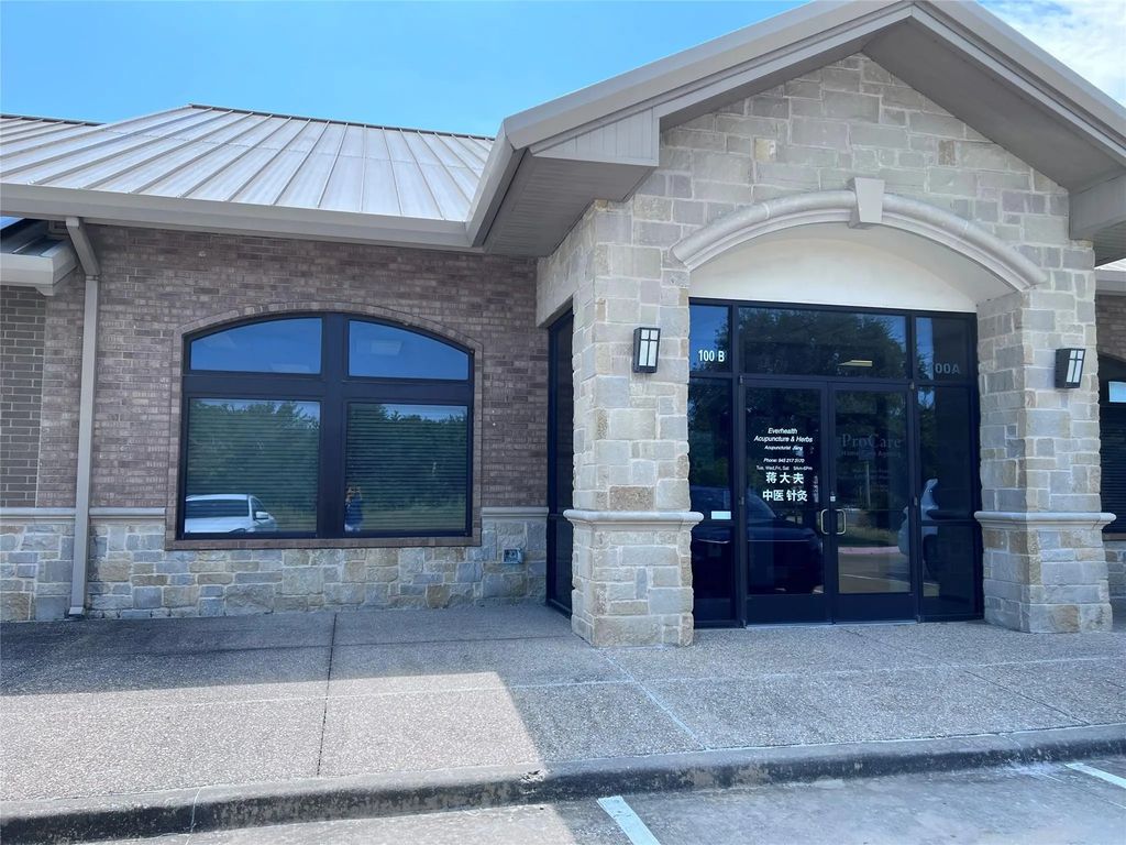 7924 Preston Road 100, Plano
