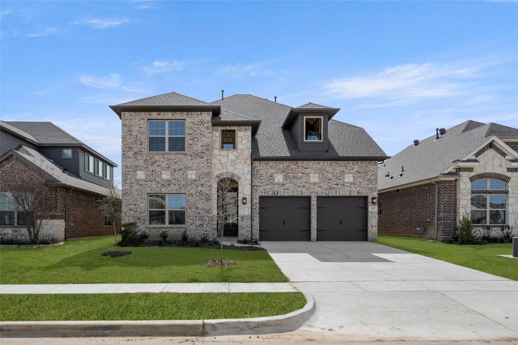 217 Allegheny Drive, Burleson