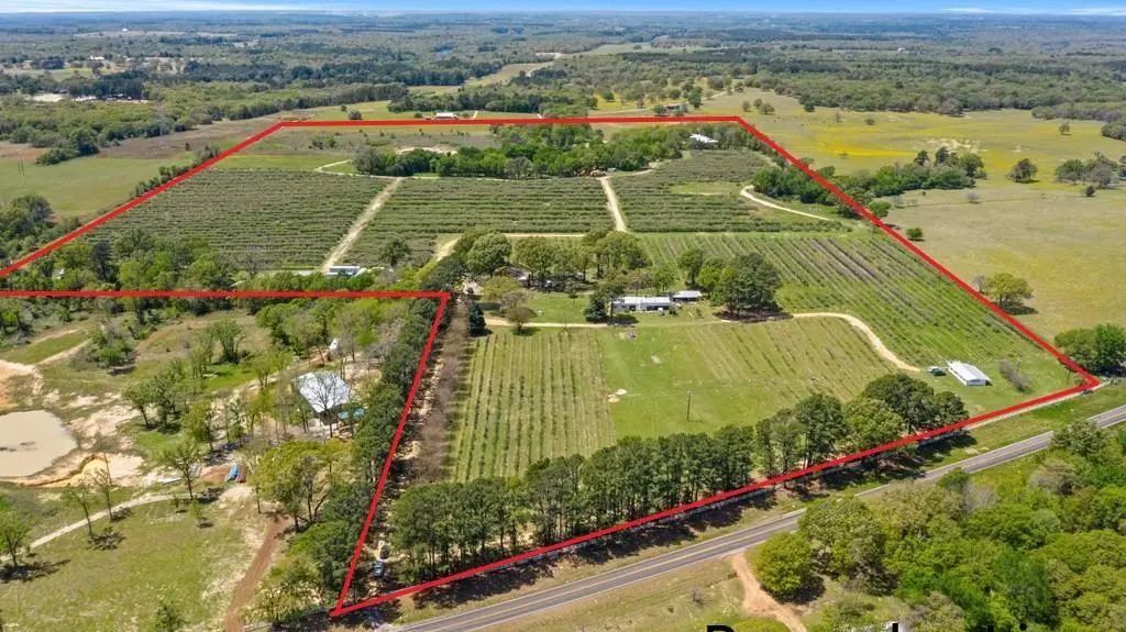12462 Fm 2588, Larue