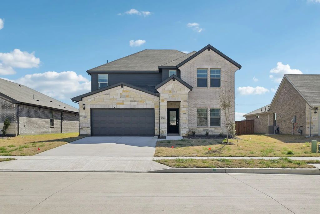 1318 Los Olmos Lane, Crandall