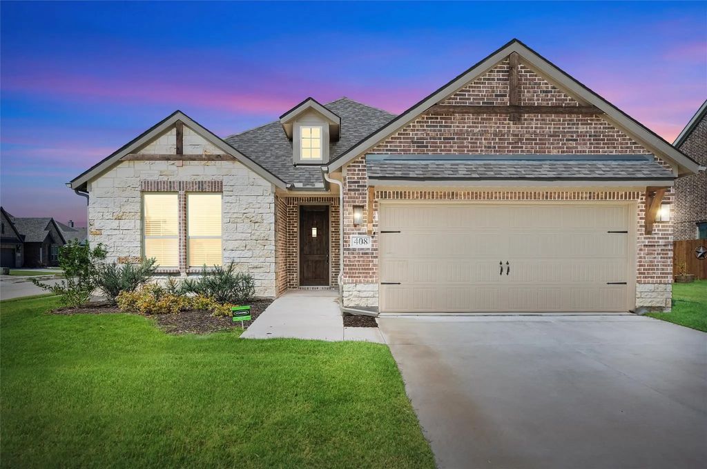 408 Skyward Lane, Caddo Mills