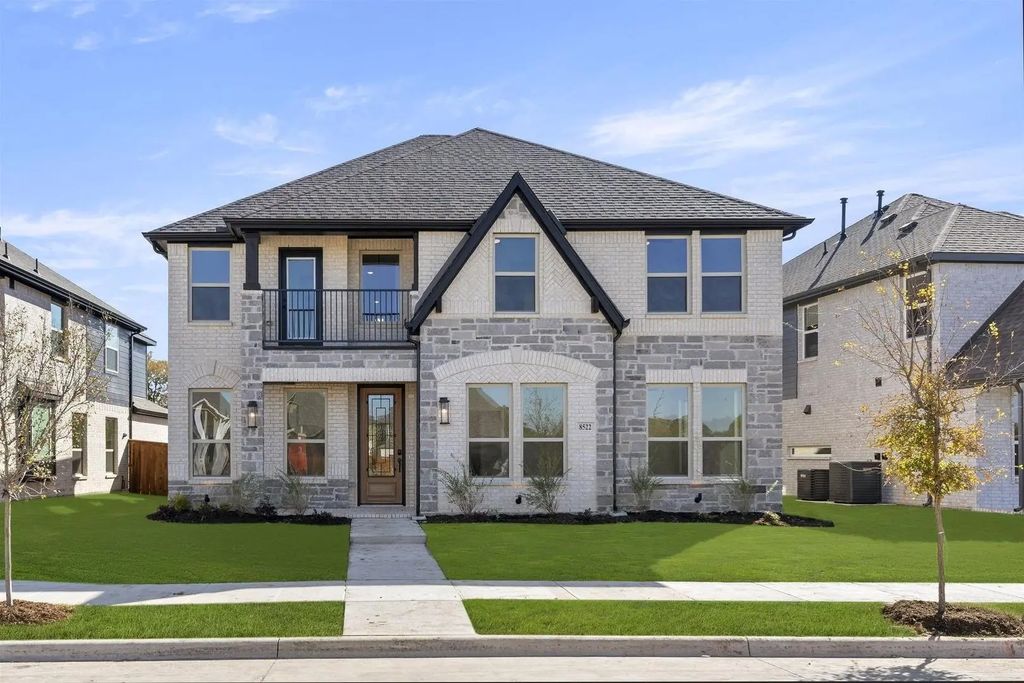 8522 Great Stone Drive, Rowlett