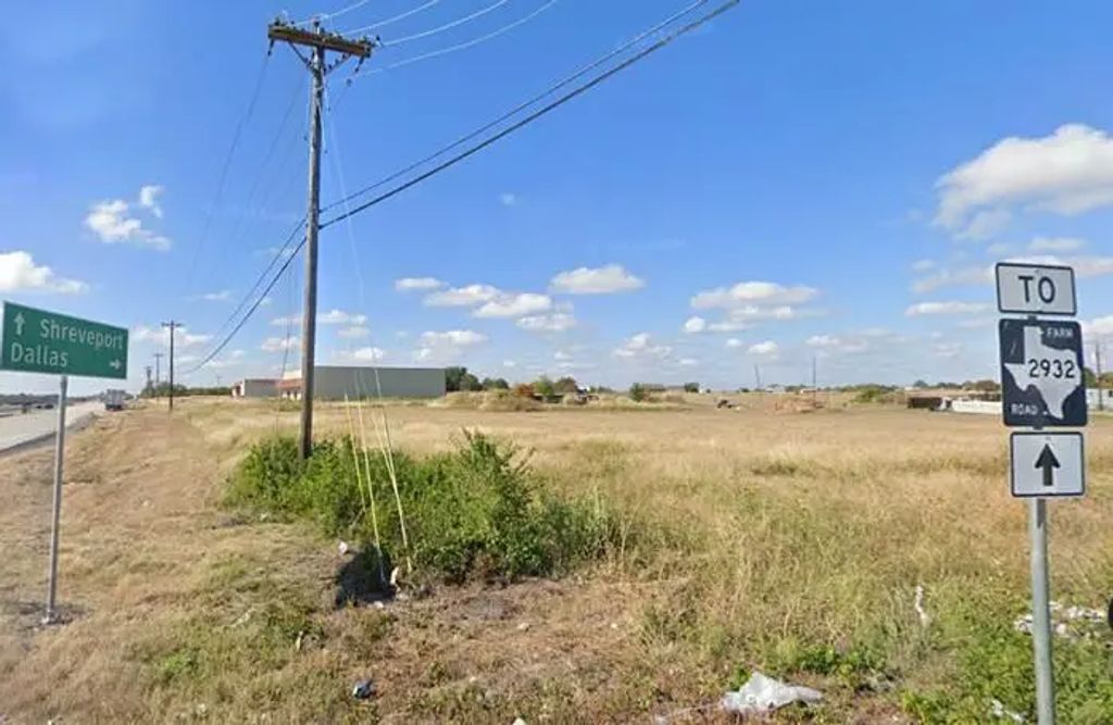 6.82 Ac I-20 Service  & Helms Trail, Forney