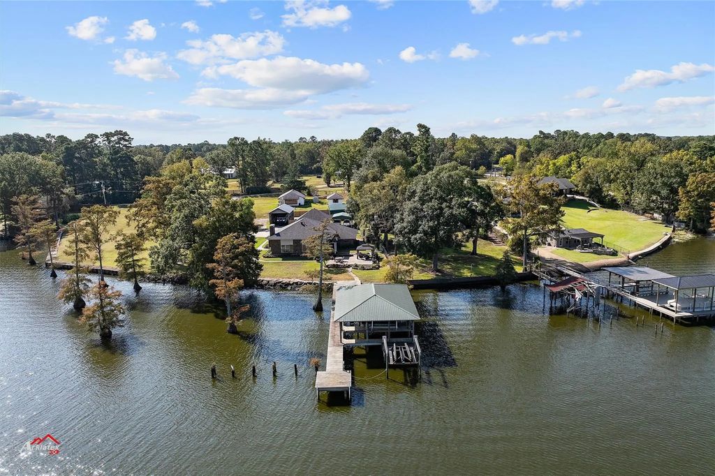 7550 S Lakeshore Drive, Shreveport