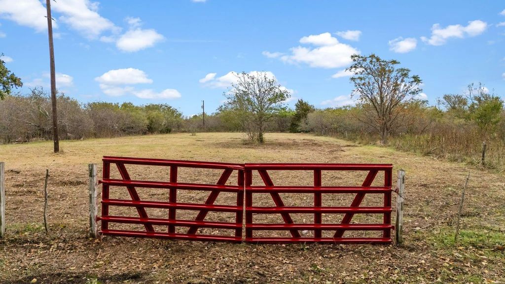 870 Wagoner Road, Waco