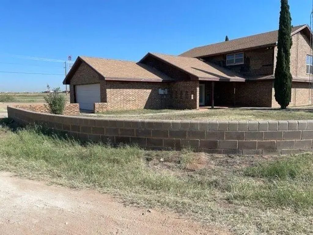 3370 Fm 3113, Stanton