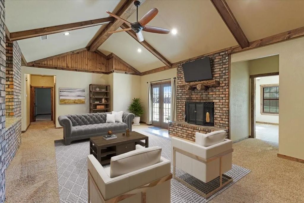 1035 Lakewood Road, Denison