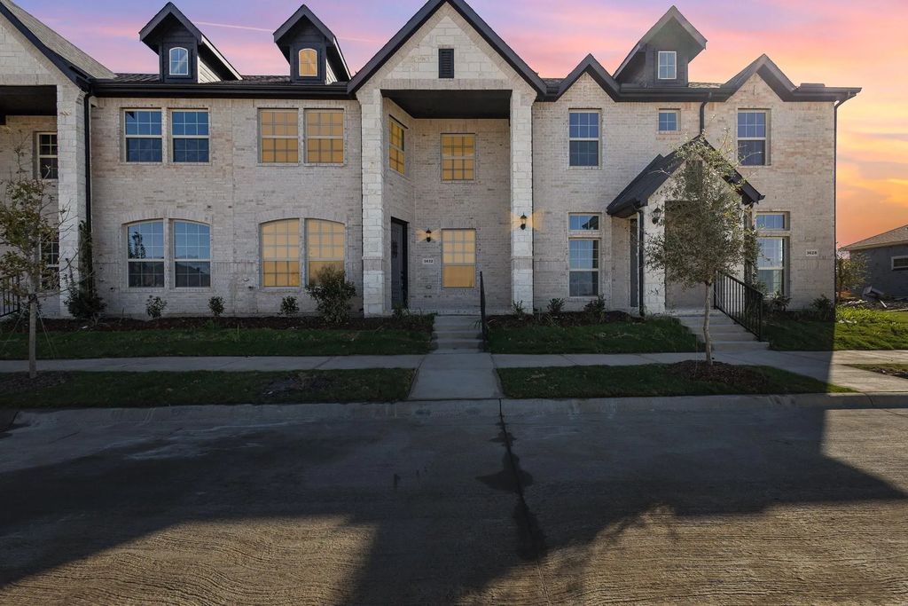 3640 Chaucer Trail, Rowlett