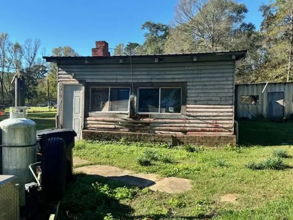 159 Pine Circle, Doyline