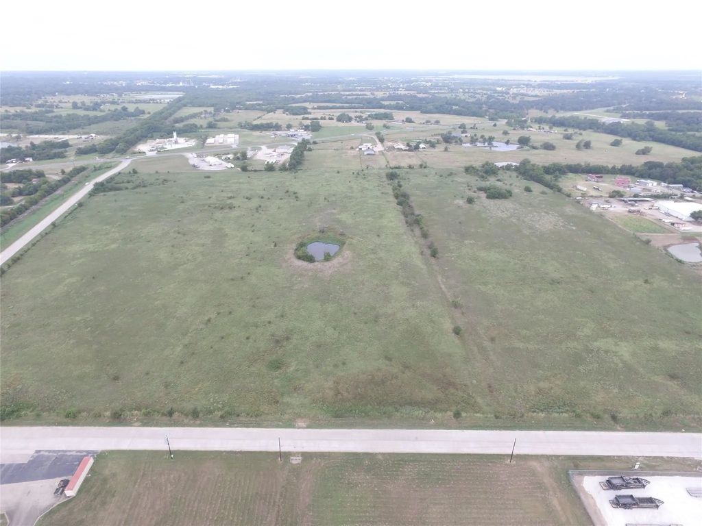 County Road 3502, Sulphur Springs