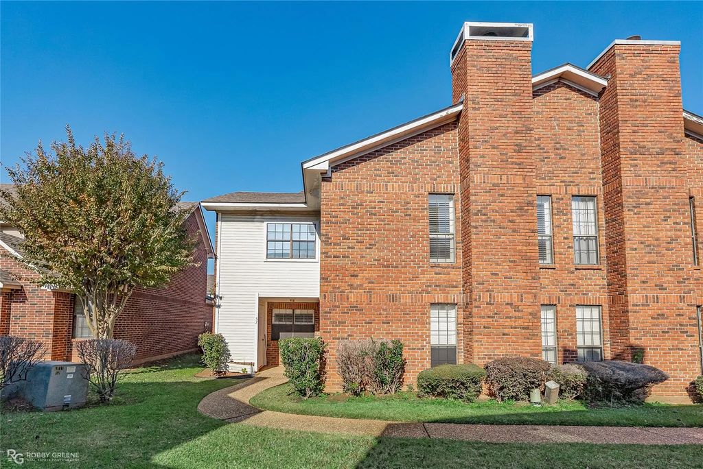 57 Meadow Creek Drive, Bossier City