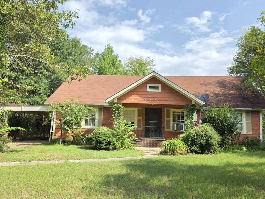 14816 Highway 84 Highway, Logansport