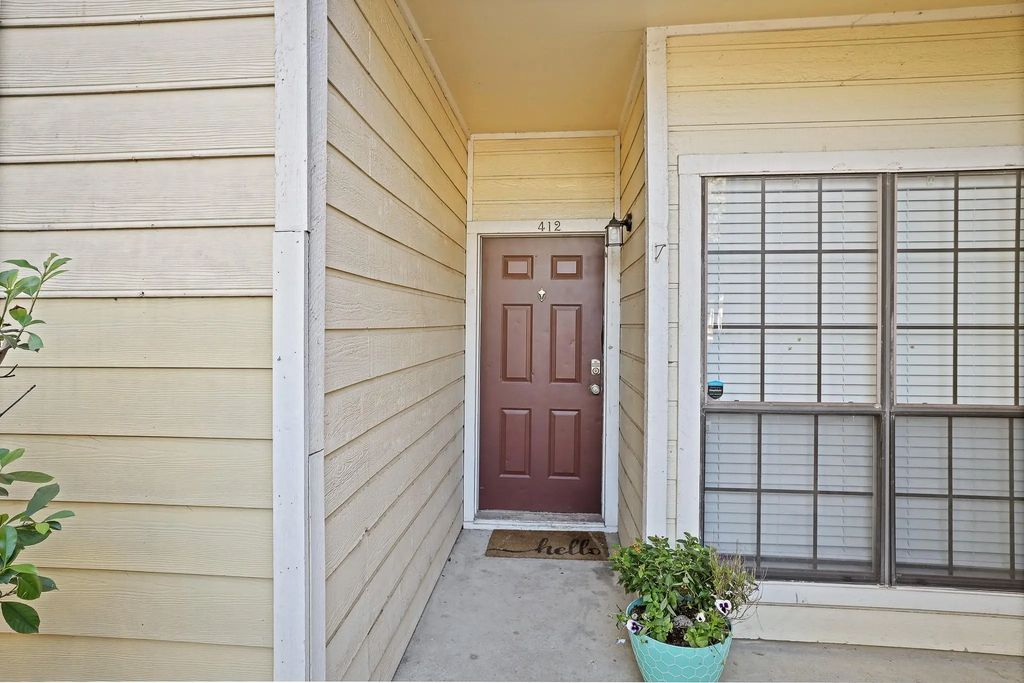 9601 Forest Lane 412, Dallas