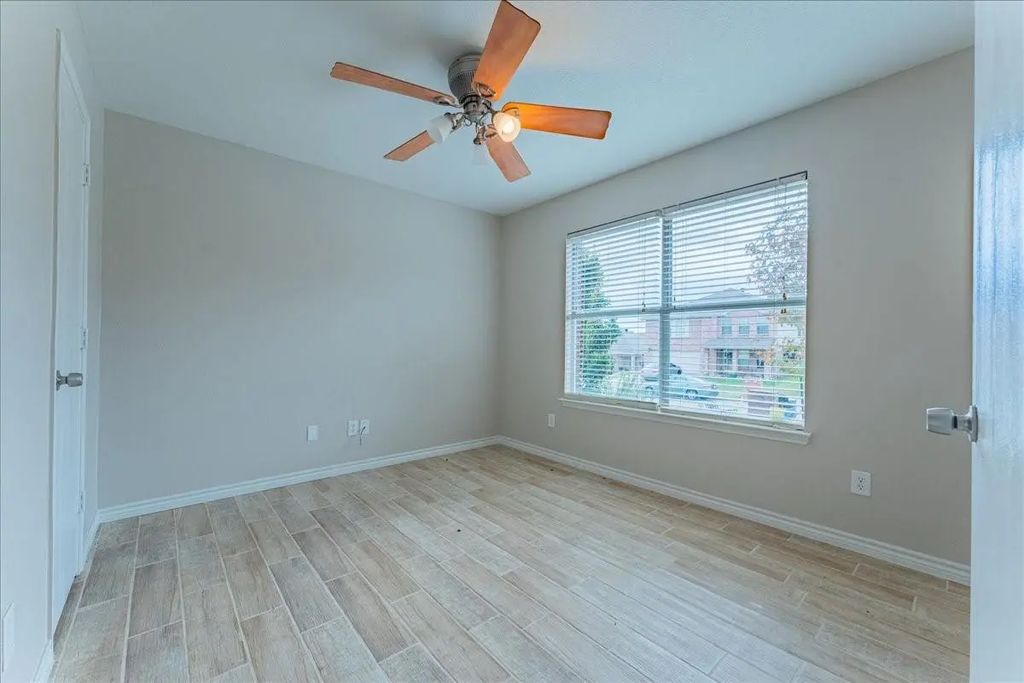 10128 High Eagle Trail, Fort Worth