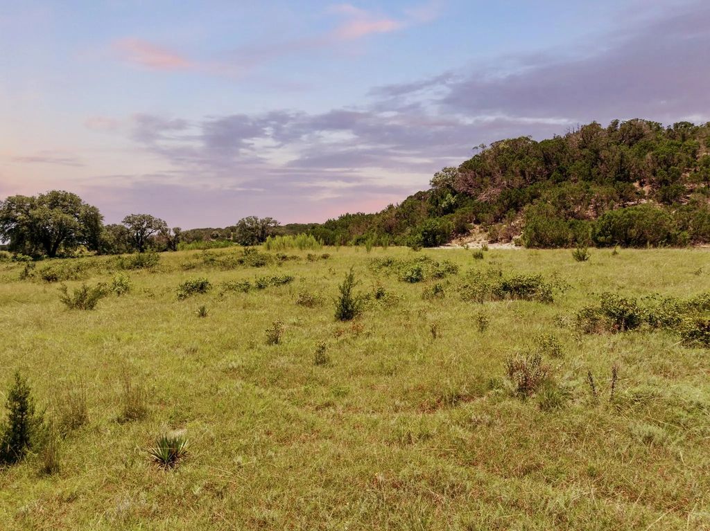 5777 County Road 309, Cranfills Gap