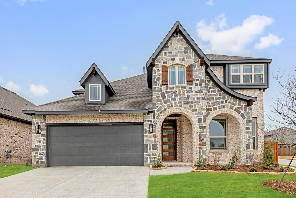 2800 Emerald Trace Drive, Denton