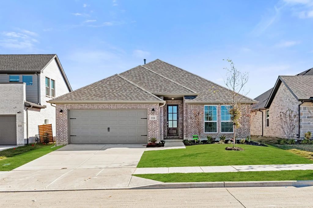216 Hope Orchards, Lavon