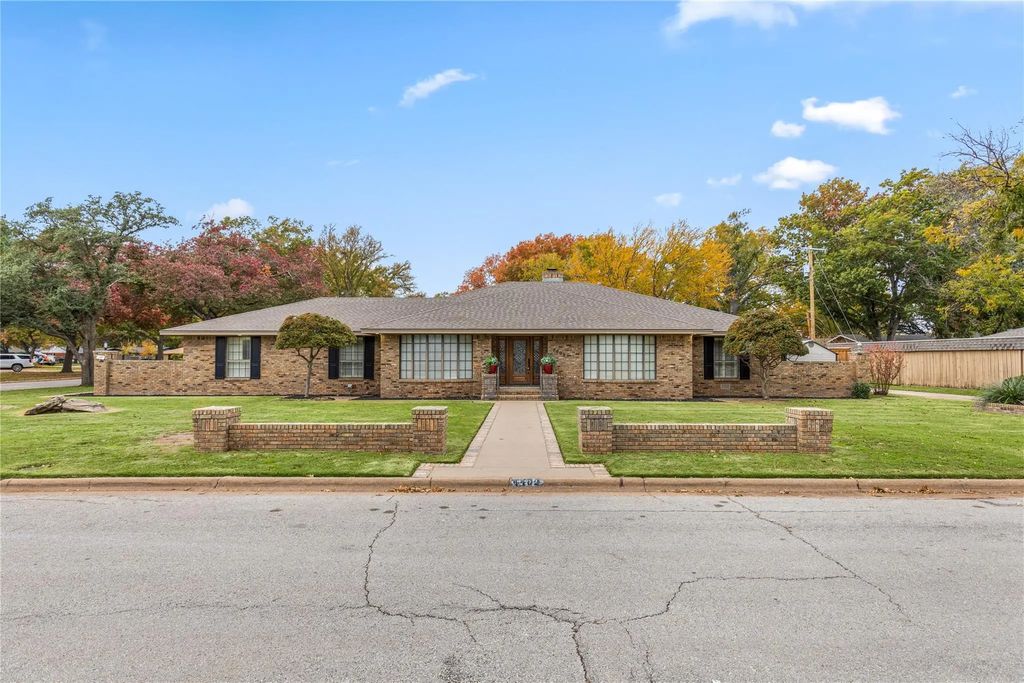 4402 Nassau Drive, Wichita Falls