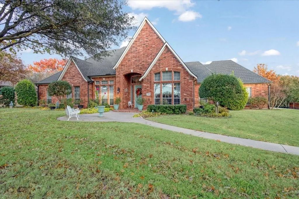 1305 Bentbrook Lane, Sherman