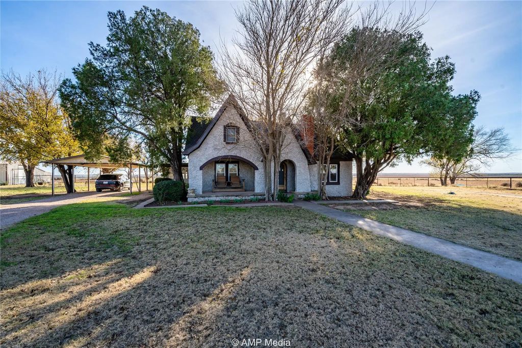 829 Us Highway 180 E, McCaulley