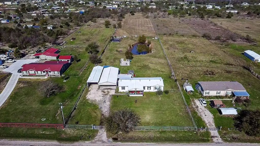 4560 County Road 2596, Royse City
