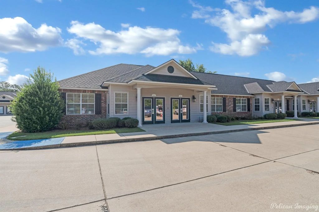 7330 Fern Avenue, Shreveport