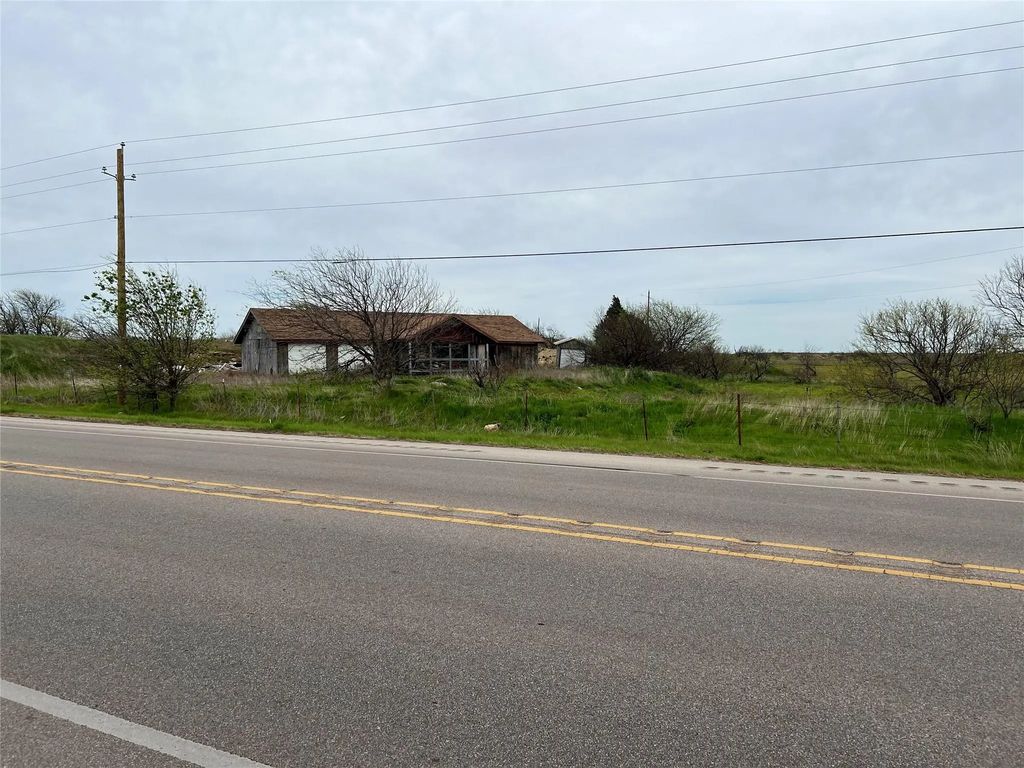 9315 State Highway 79 S, Wichita Falls