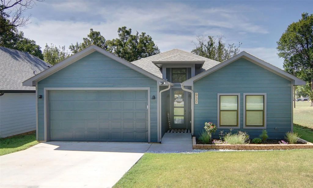 930 W Florence Street, Denison