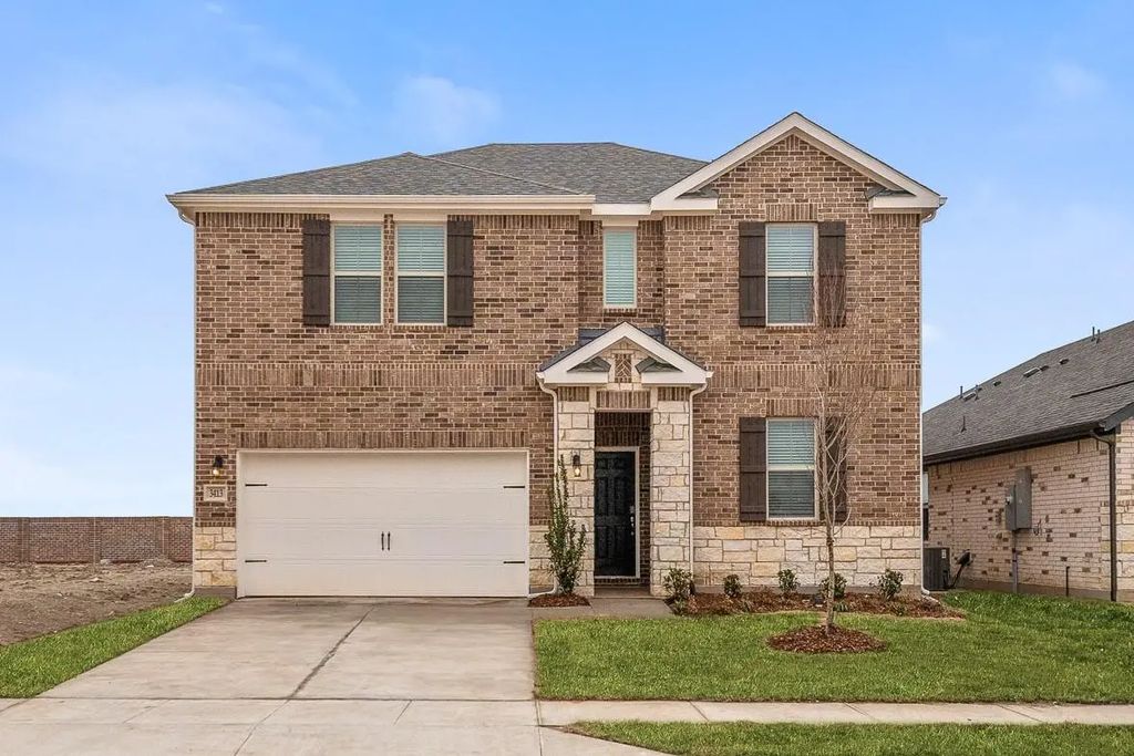 3413 Longfellow Avenue, Anna