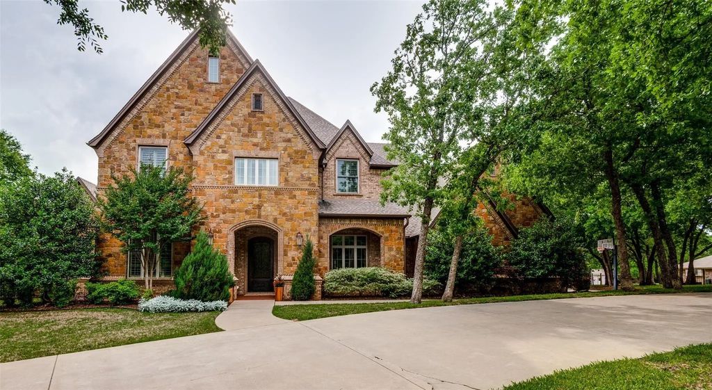 8601 Buckner Lane, Keller