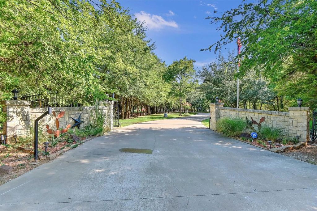 297 Cemetery Road, Pottsboro