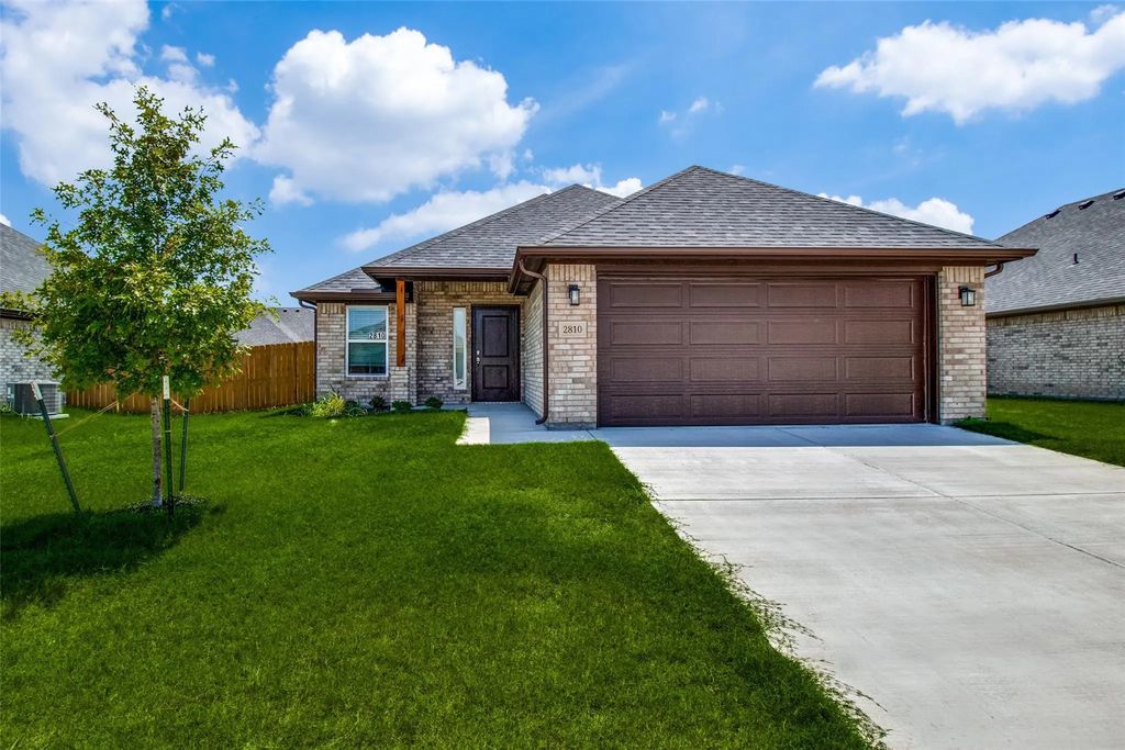 2810 Clover Drive, Sherman