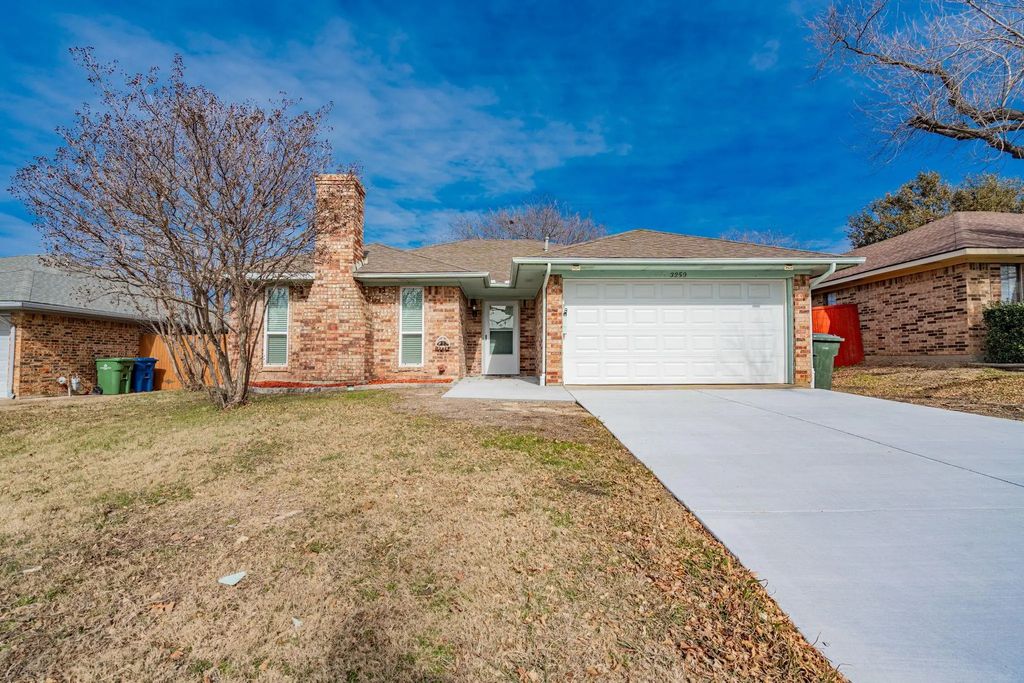 3259 Northview, Carrollton