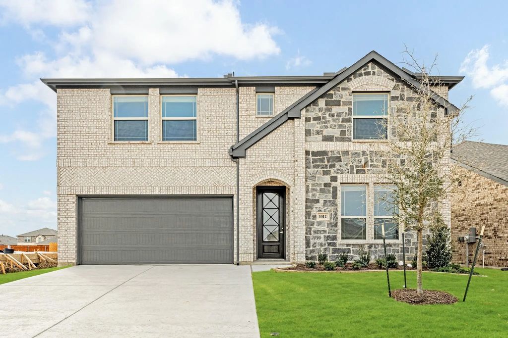 1012 Nighthawk Trail, Alvarado