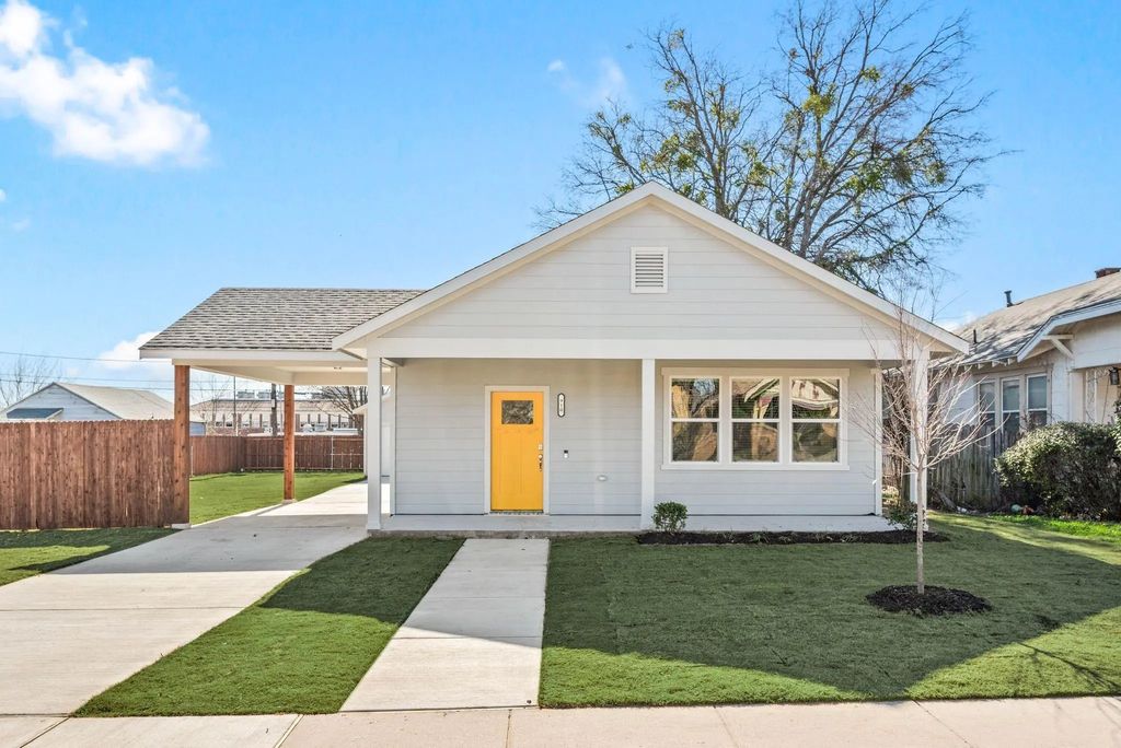 910 E Mulkey Street, Fort Worth