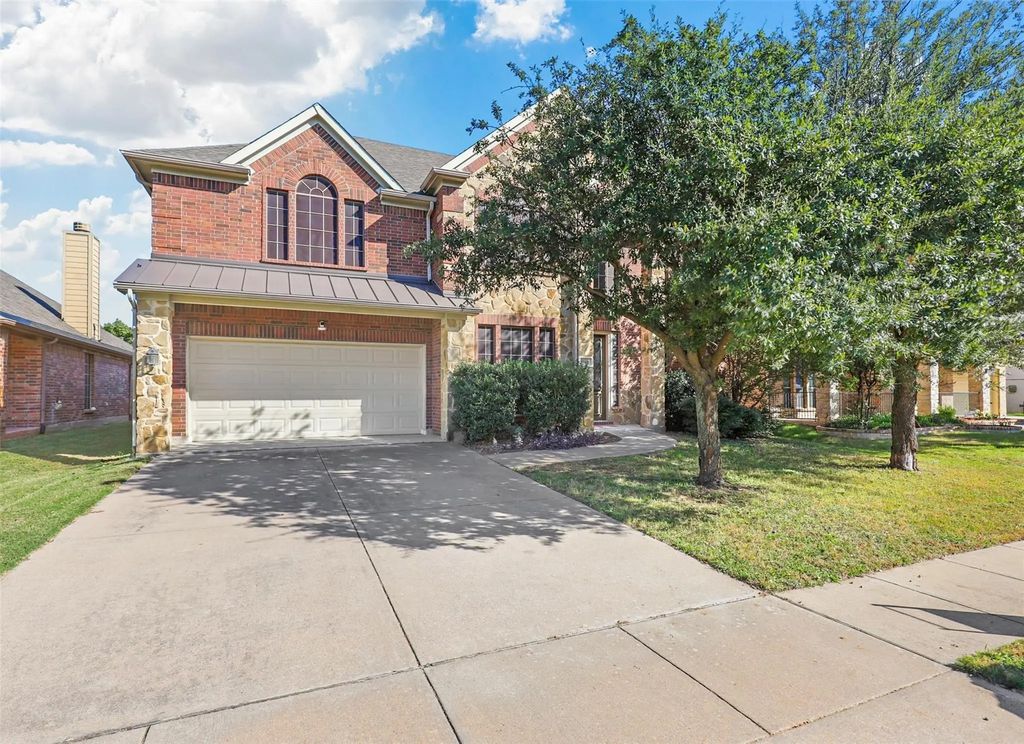 969 Tara Drive, Burleson