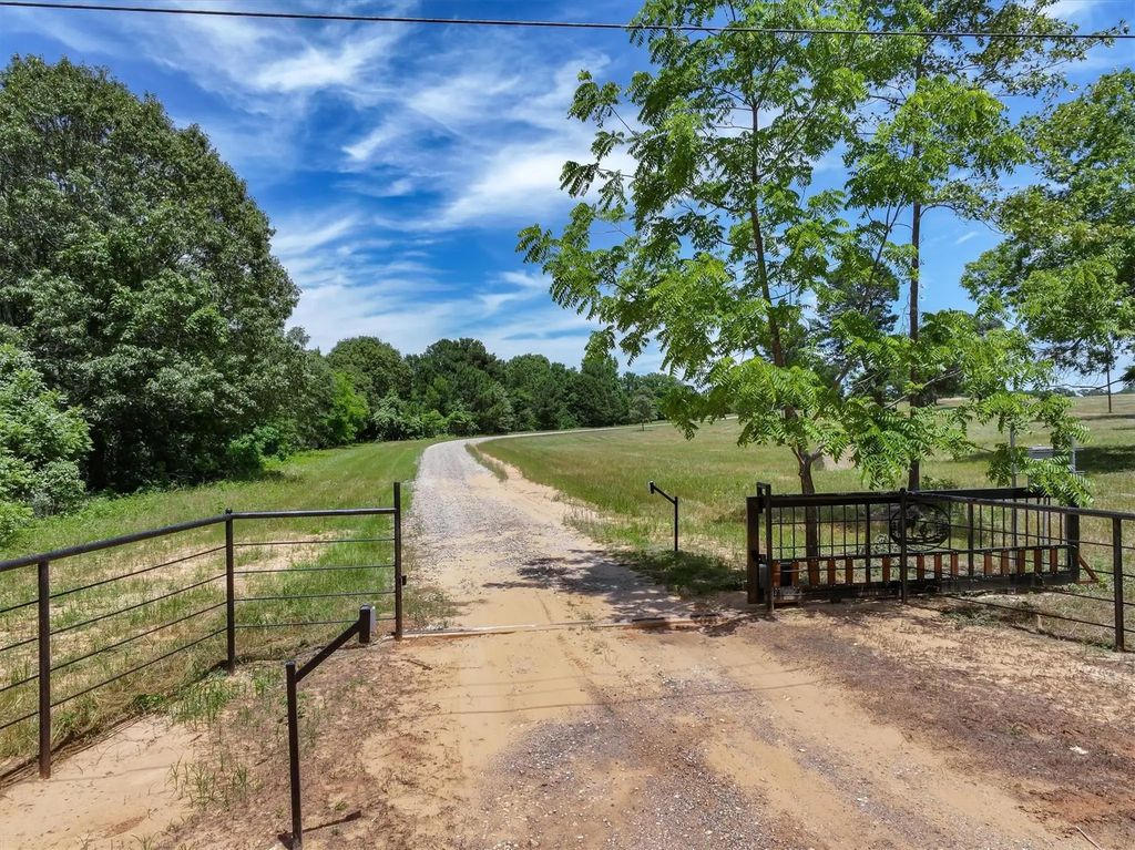 Tbd Pvt. Rd 8079 Road, Ben Wheeler