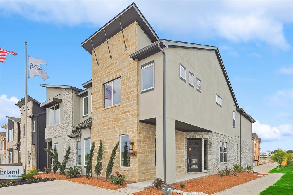 920 Meadowcrest Drive, Plano