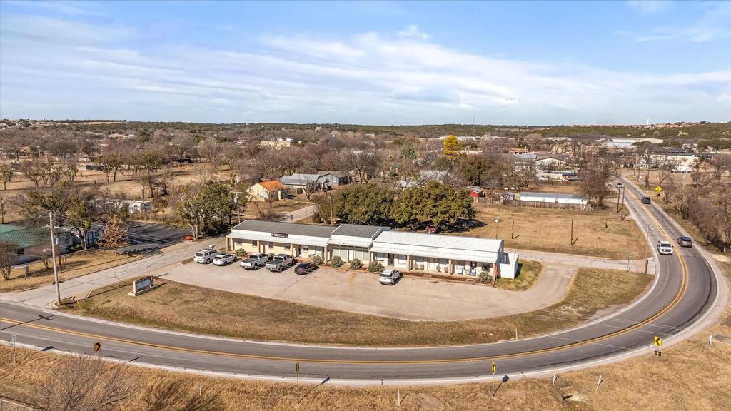 1201 Ne Barnard Street, Glen Rose