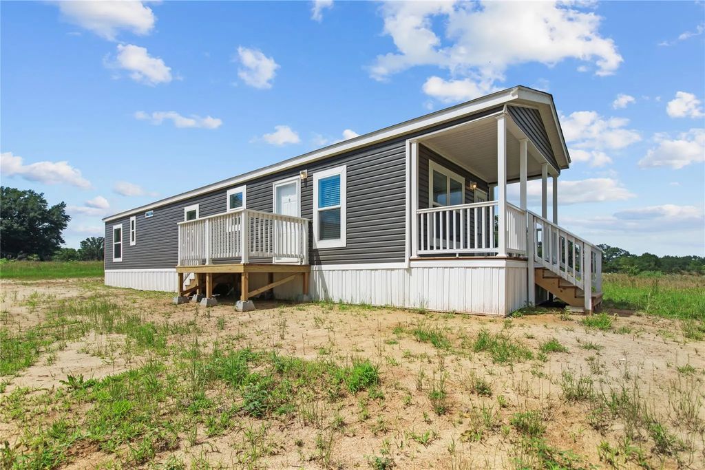 350 Vz County Road 1123, Fruitvale