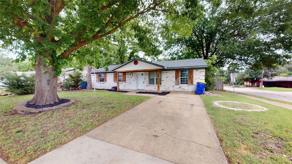 802 Jack Street, Seagoville