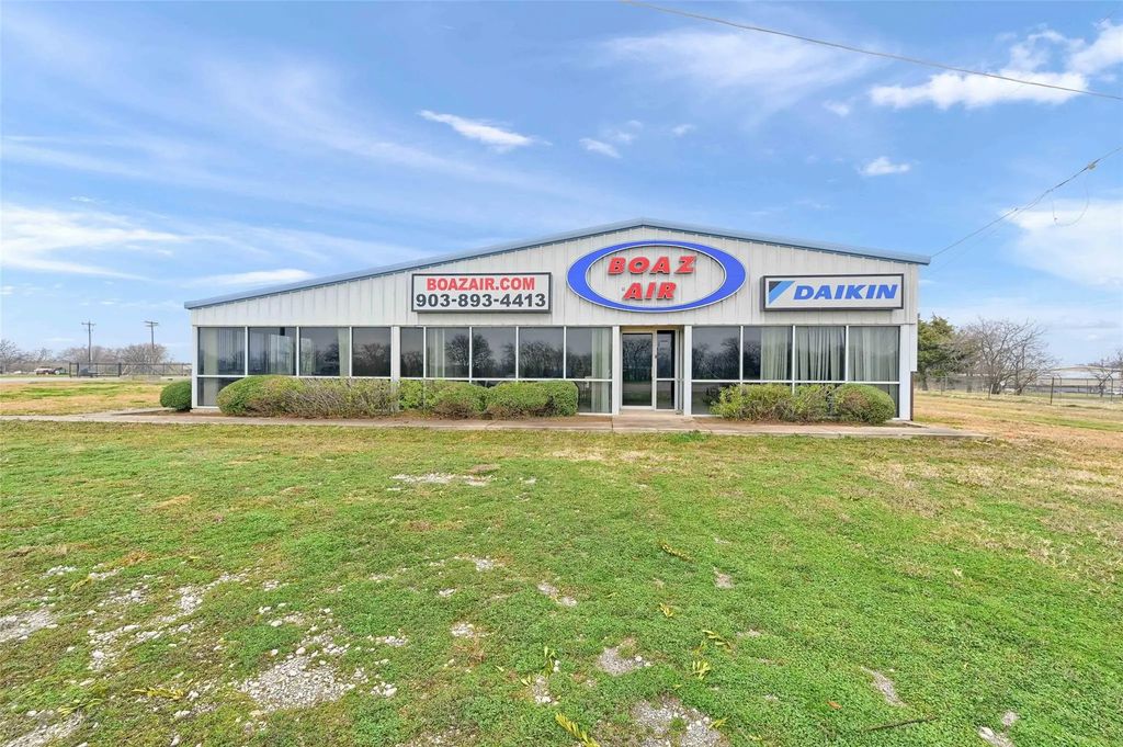 18987 W Us Highway 82, Sherman