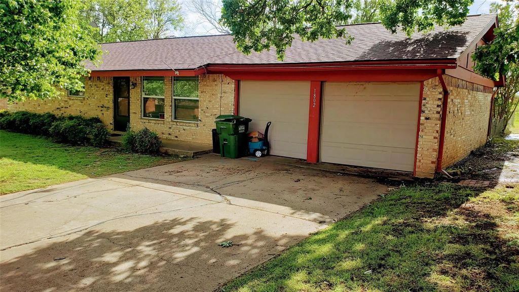1802 Se 26th Avenue, Mineral Wells