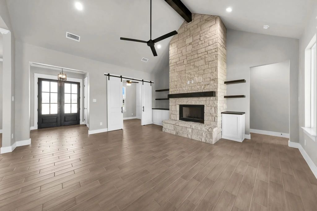 422 Collum View, Azle