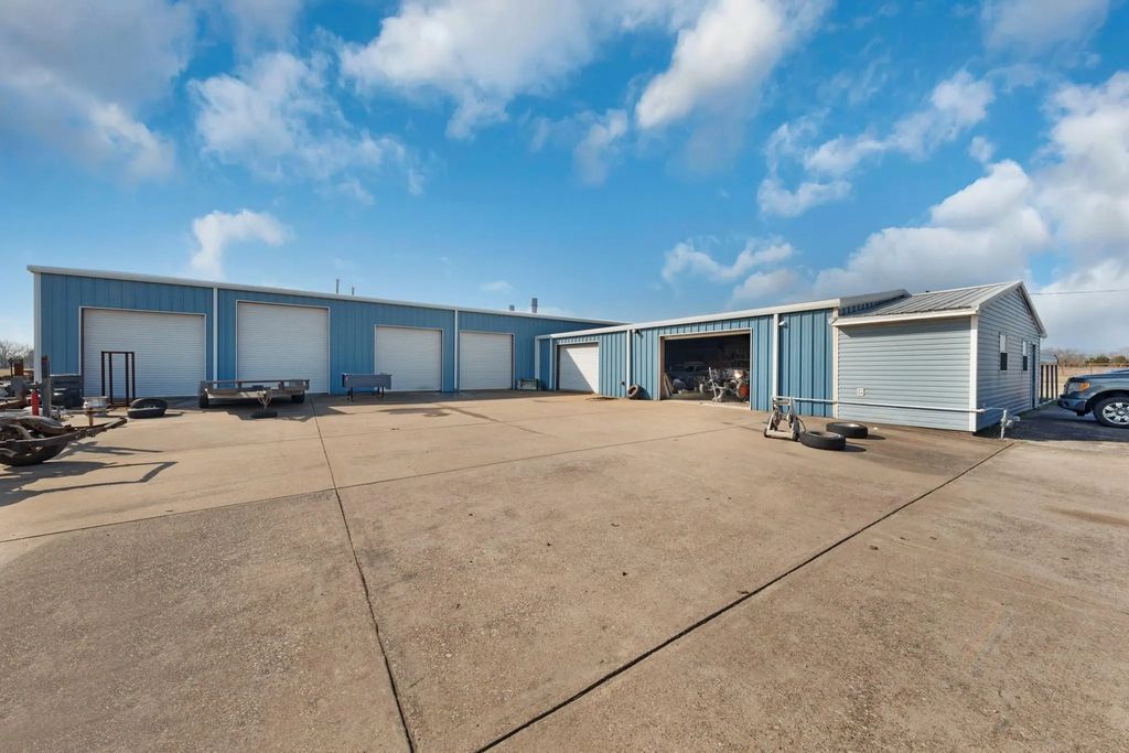3224 Goodnight Boulevard, Wills Point