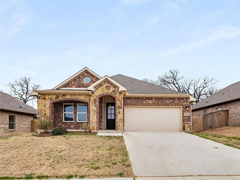 964 Ben Drive, Springtown